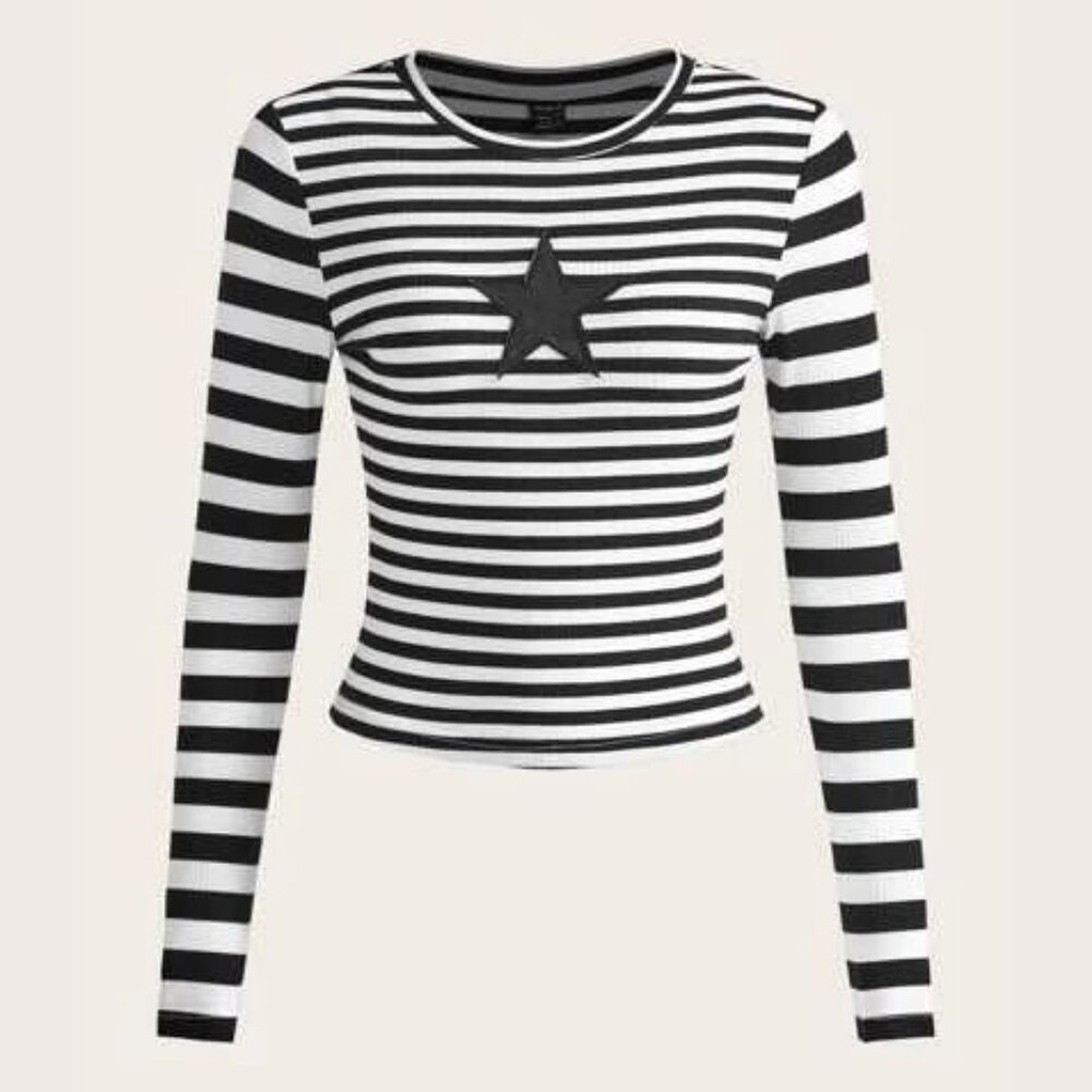 Beetlejuice black & white long sleeve S top nwot  star